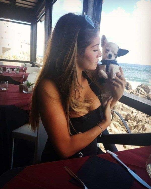 21P Greek Ioana 28yrs