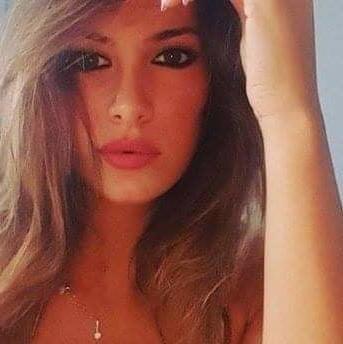 21P Greek Ioana 28yrs