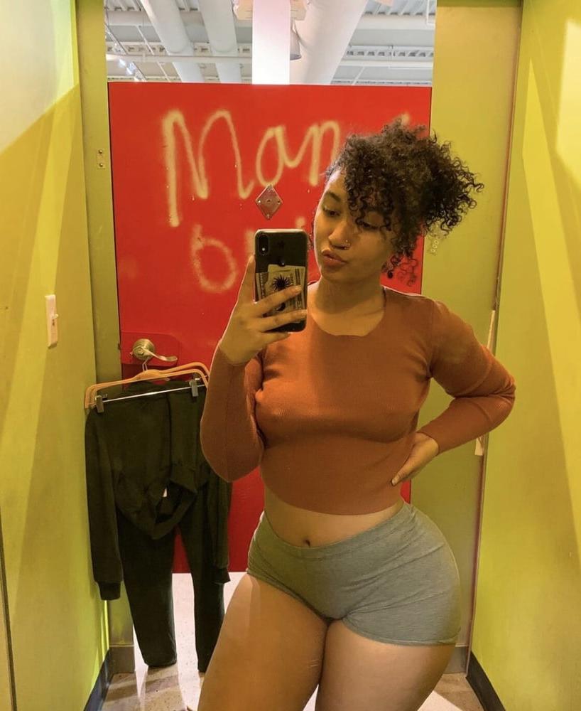 19P hot fat ass