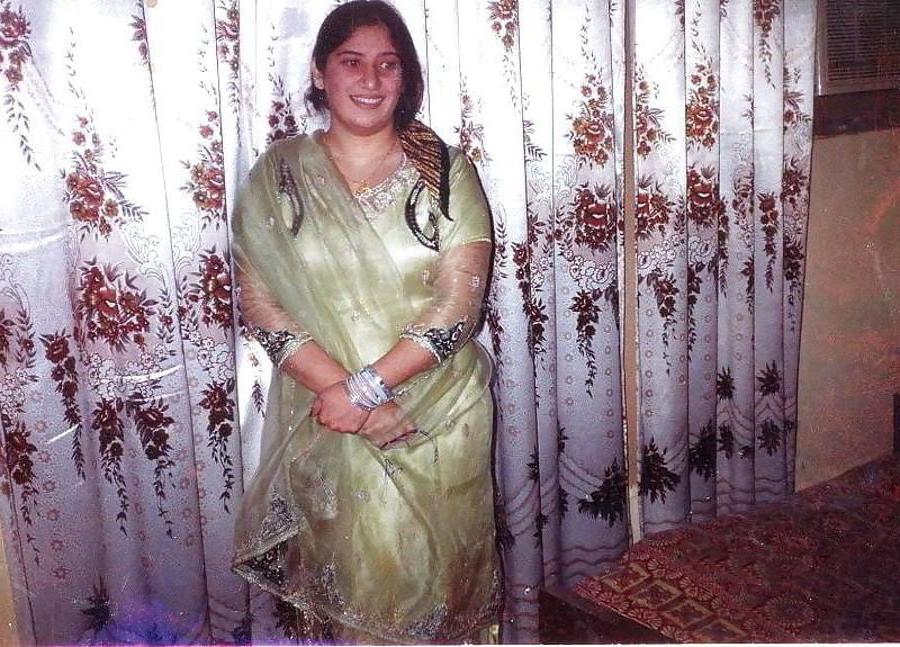 18P Indian newely married muslim wife