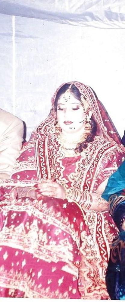 18P Indian newely married muslim wife
