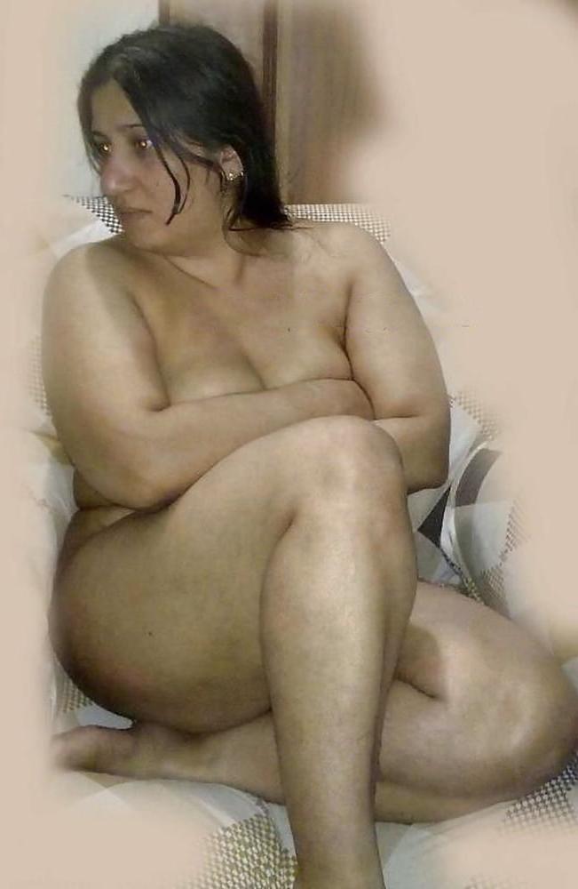 18P Indian newely married muslim wife