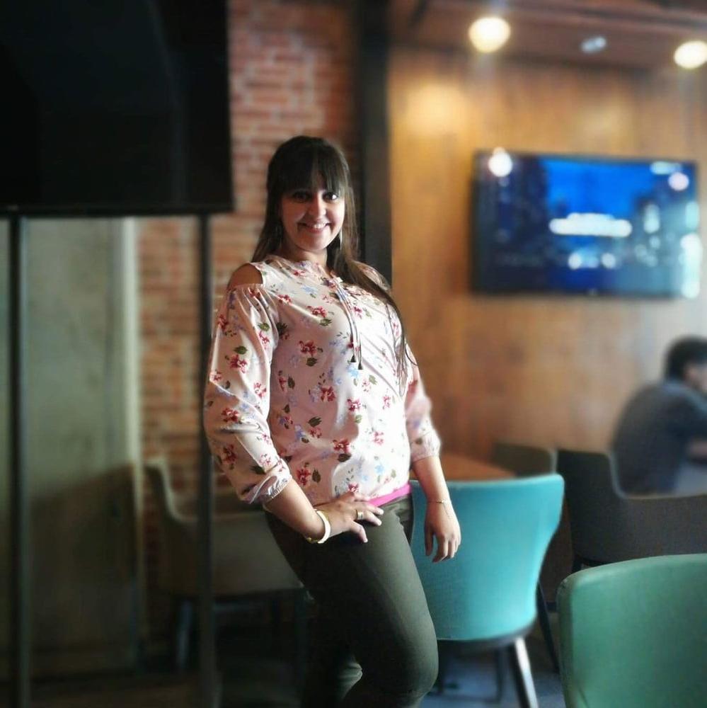 25P Beautiful Christian wife