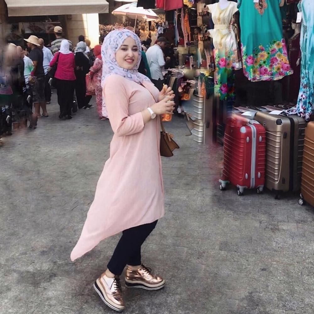 14P Arabian Sluts 565