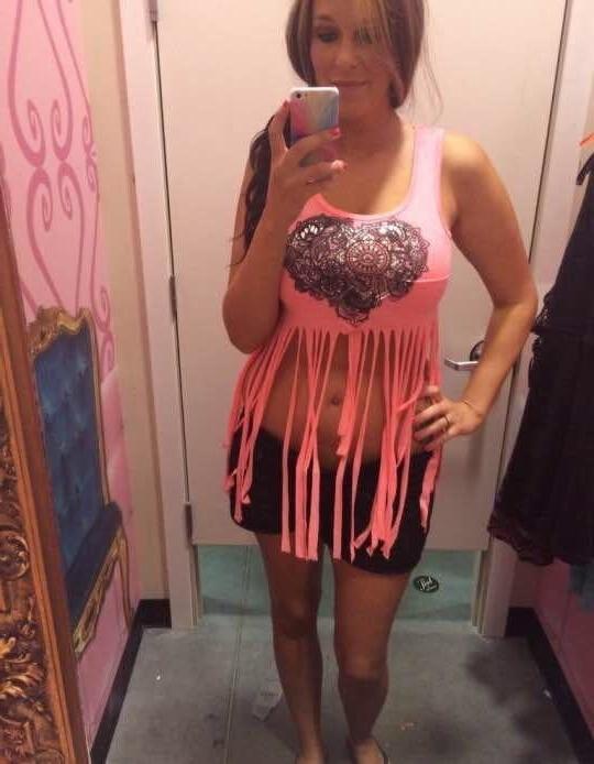 25P Huge Tits On Curvy And Sexy MILF Christine