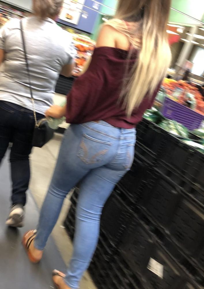 8P Candid bonne salope en jeans