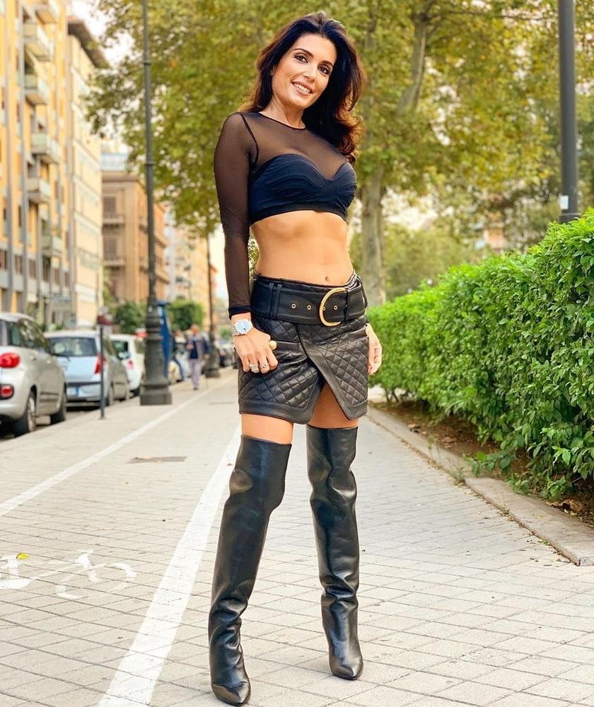 25P Italientrip... Francesca.. Model und Edelnutte