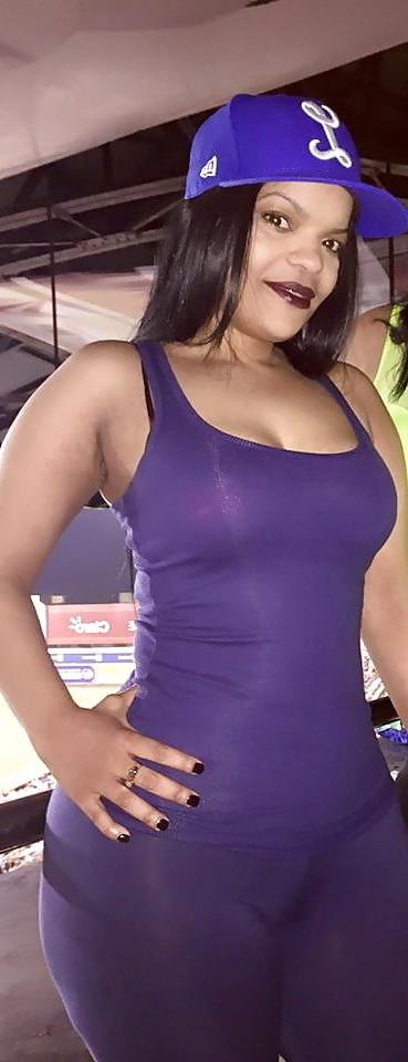 25P Spicy Curvy Amateur 42