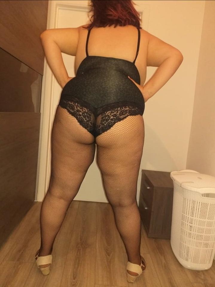 25P Cuckold and his wife
