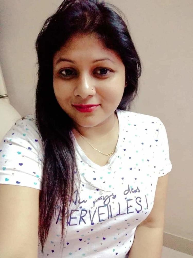 25P Beautiful Sexy Bengali Wife Nude Pics