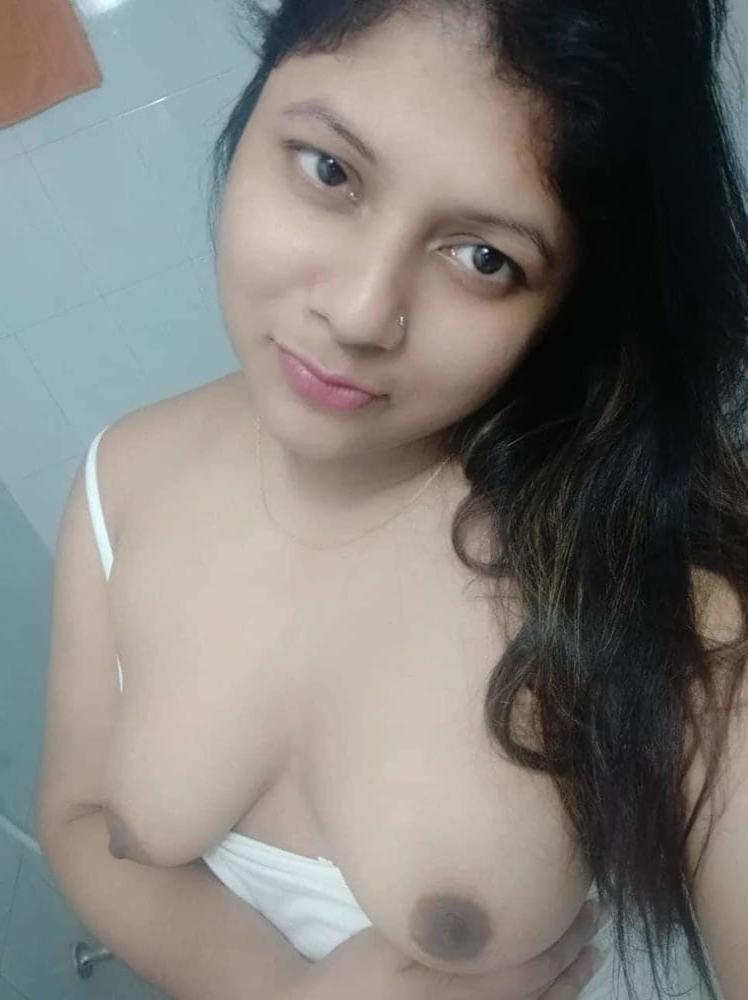 25P Beautiful Sexy Bengali Wife Nude Pics