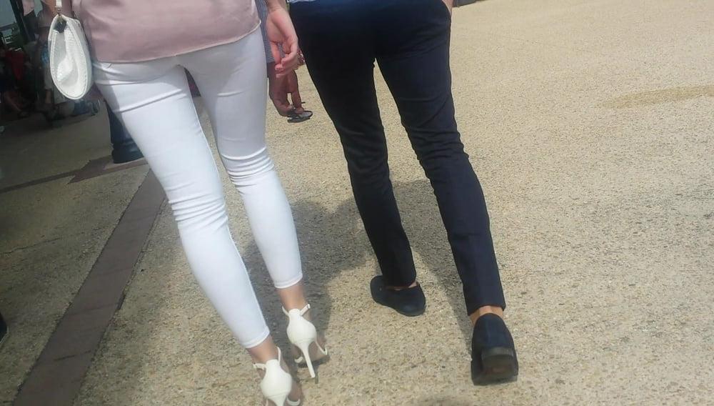 22P hot girl with white  tight pant sexy ass so hot