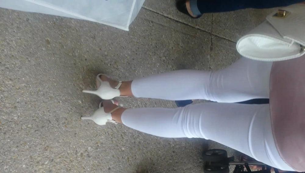 22P hot girl with white  tight pant sexy ass so hot