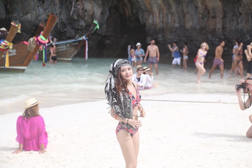 25P Very Beautiful Chinese Teen Model