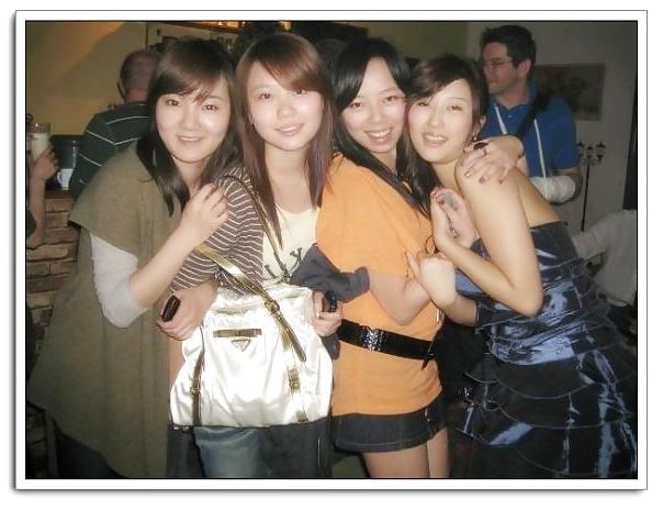 18P Chinese Girls