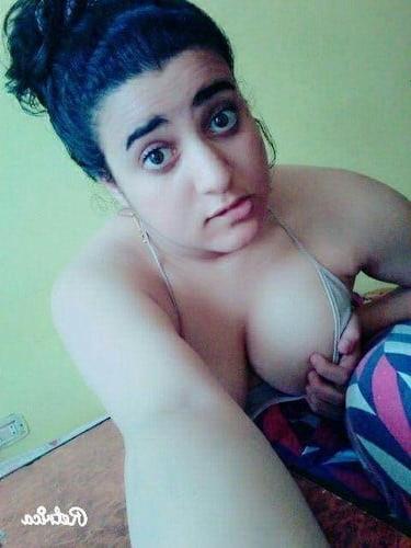 25P Arabian Sluts 564