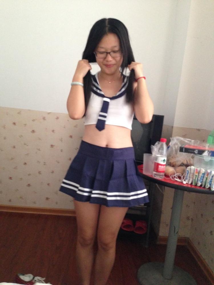 25P Amateur Chinese Teen GF