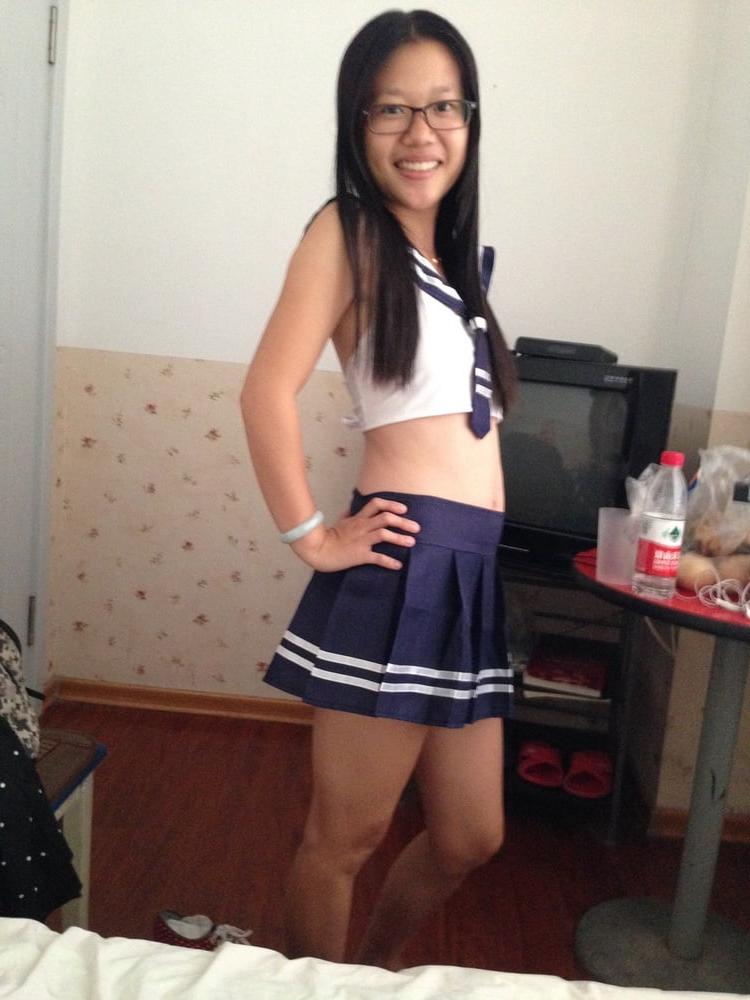 25P Amateur Chinese Teen GF