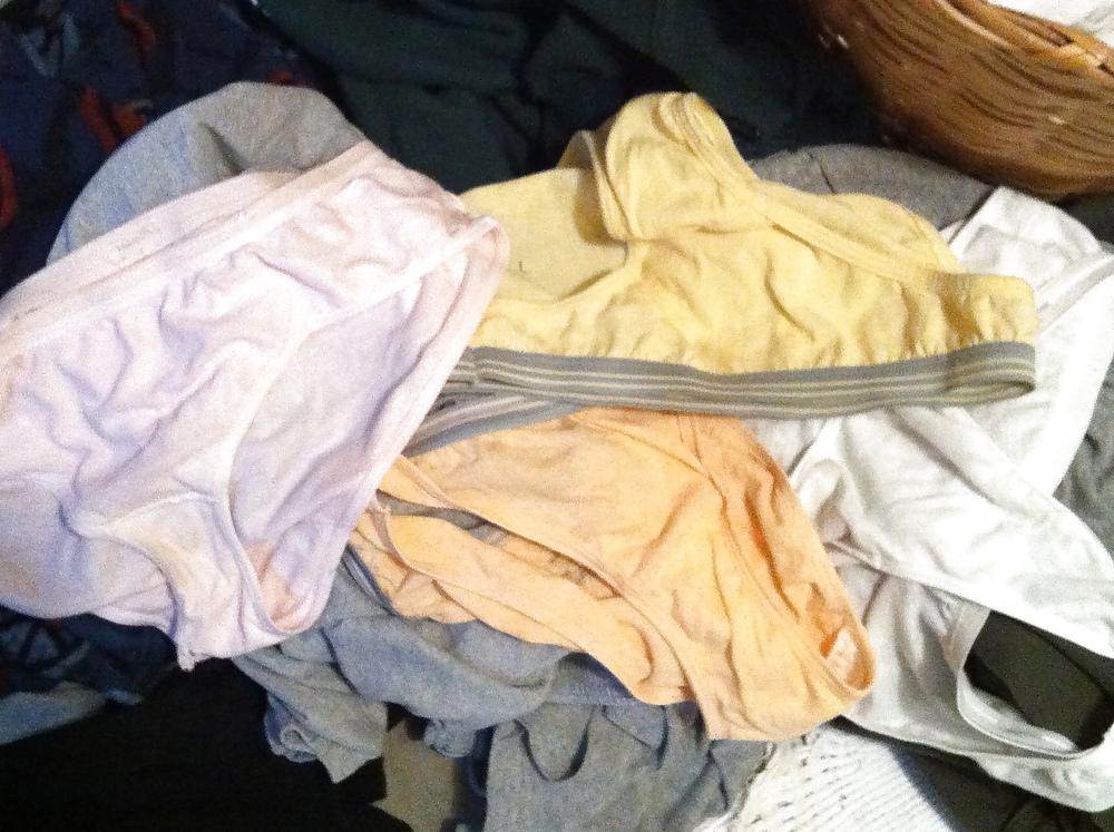 23P Panty Play and Laundry Day