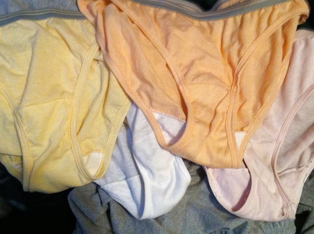 23P Panty Play and Laundry Day