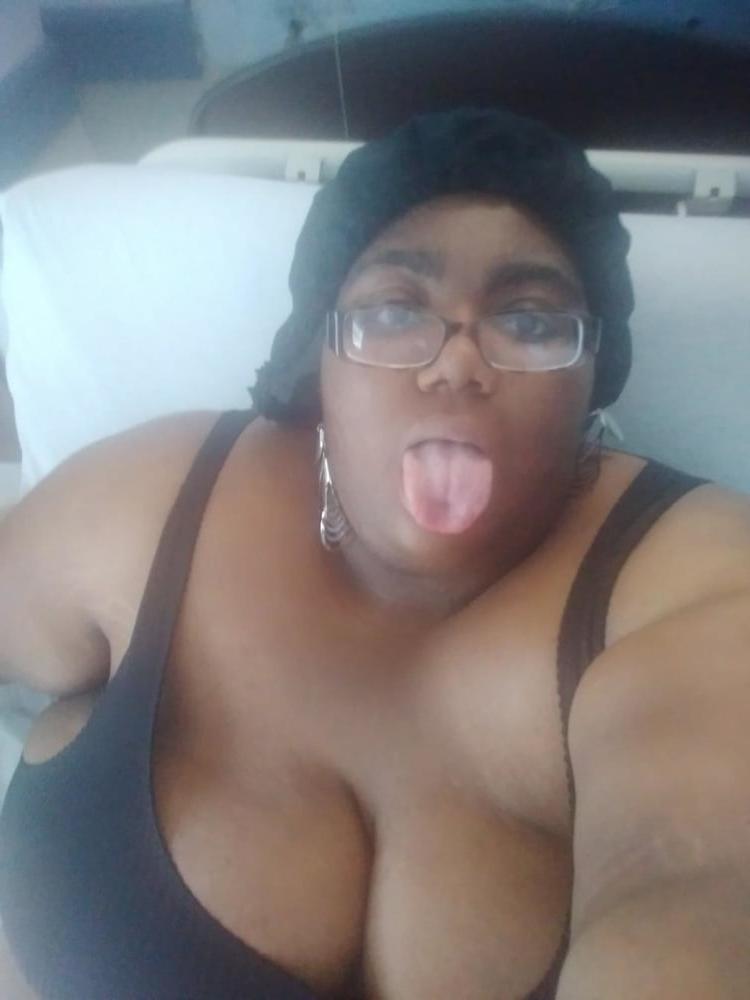 25P old fat whores