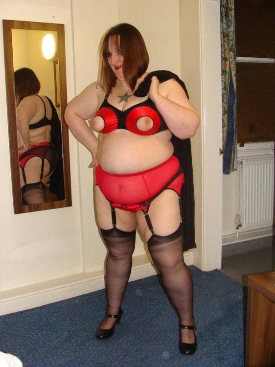 25P Kate, sexy FAT UK MILF Slut
