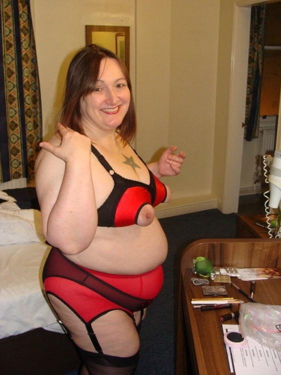 25P Kate, sexy FAT UK MILF Slut