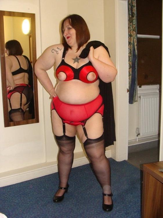 25P Kate, sexy FAT UK MILF Slut