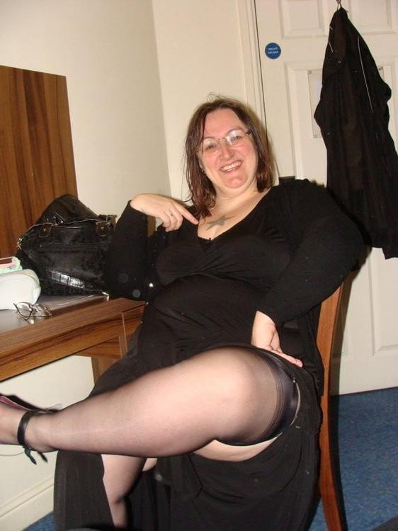 25P Kate, sexy FAT UK MILF Slut