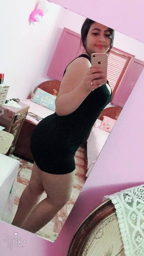 17P Arabian Sluts 563