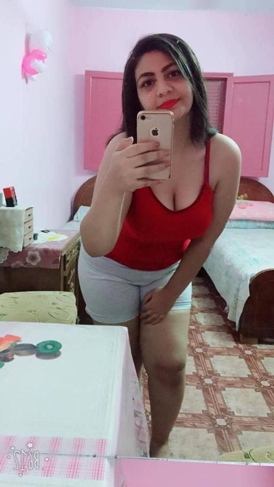 17P Arabian Sluts 563