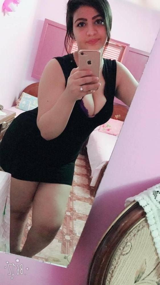 17P Arabian Sluts 563