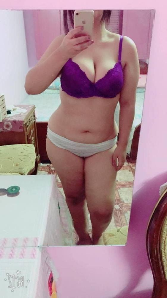 17P Arabian Sluts 563