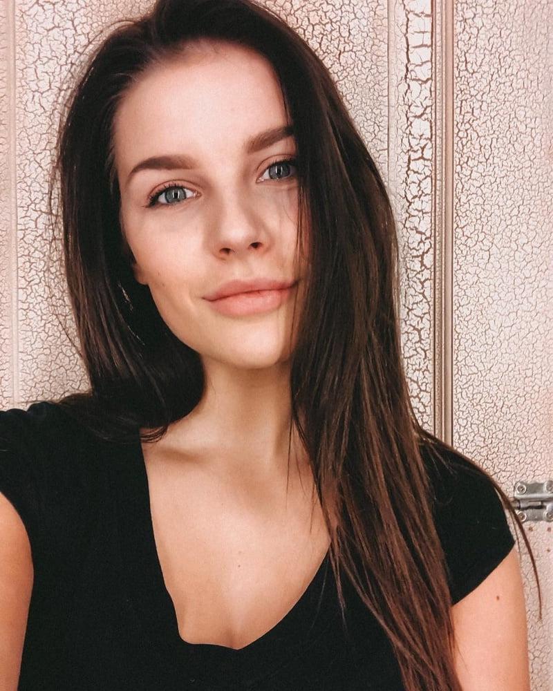15P Sexy Faces for Jizz off 2445