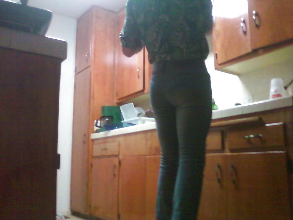 9P FINE ASS IN  JEANS