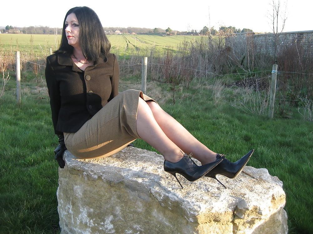 25P SEXY MATURES