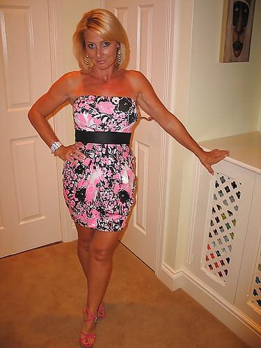 25P SEXY MATURES