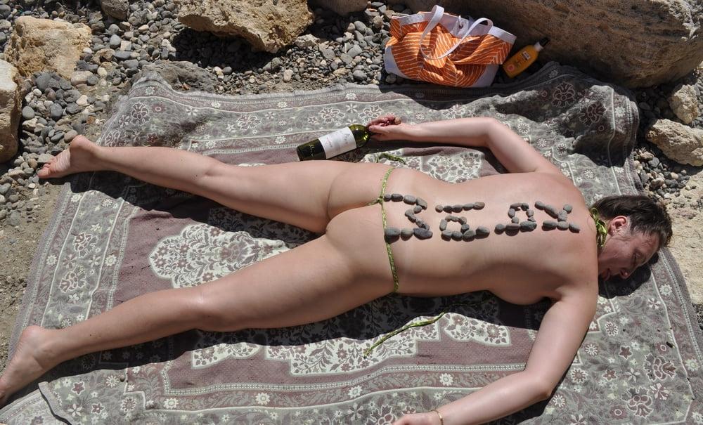 11P My wife likes to show at beach