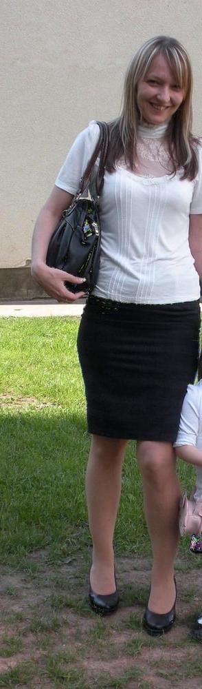 25P Wives Family &amp; GFs in Pantyhose