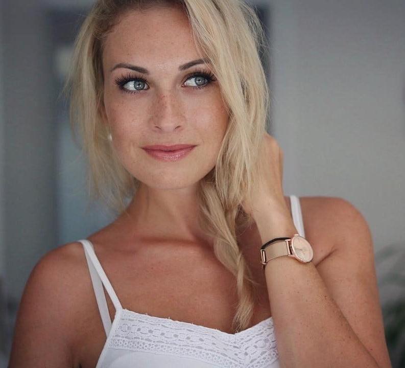 15P Sexy Faces for Jizz off 2437