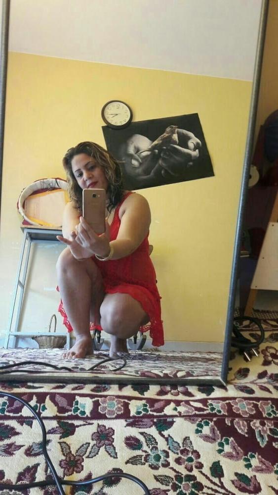 8P paki sexy mature wife