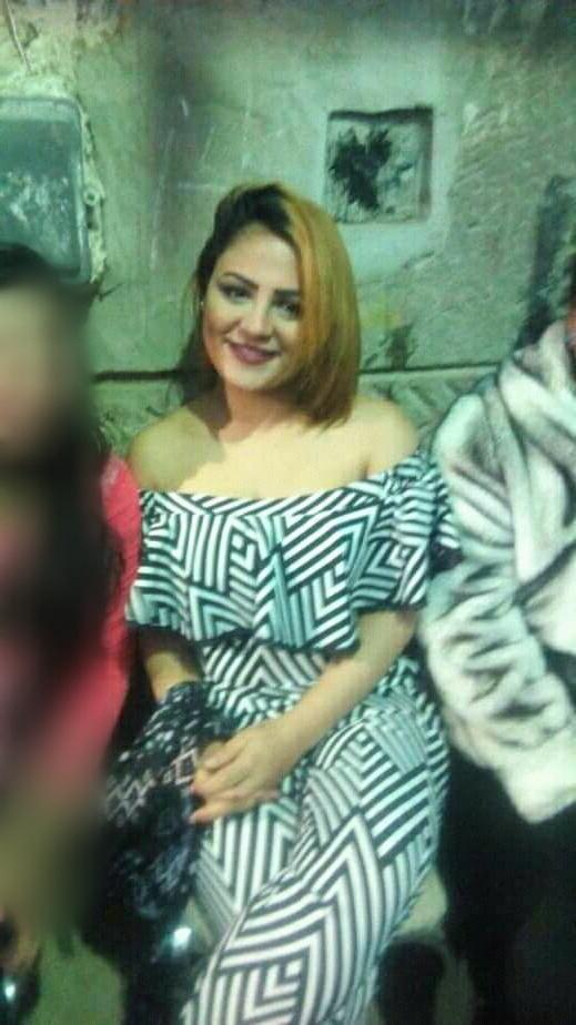 16P horny wife 4