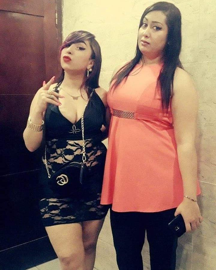 25P Arabian Sluts 562