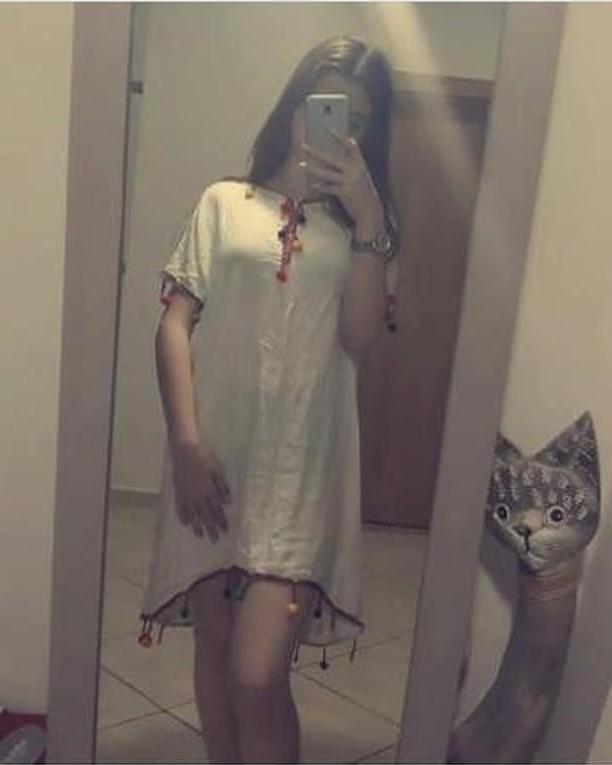 25P Arabian Sluts 562