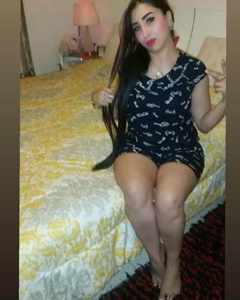 25P Arabian Sluts 562
