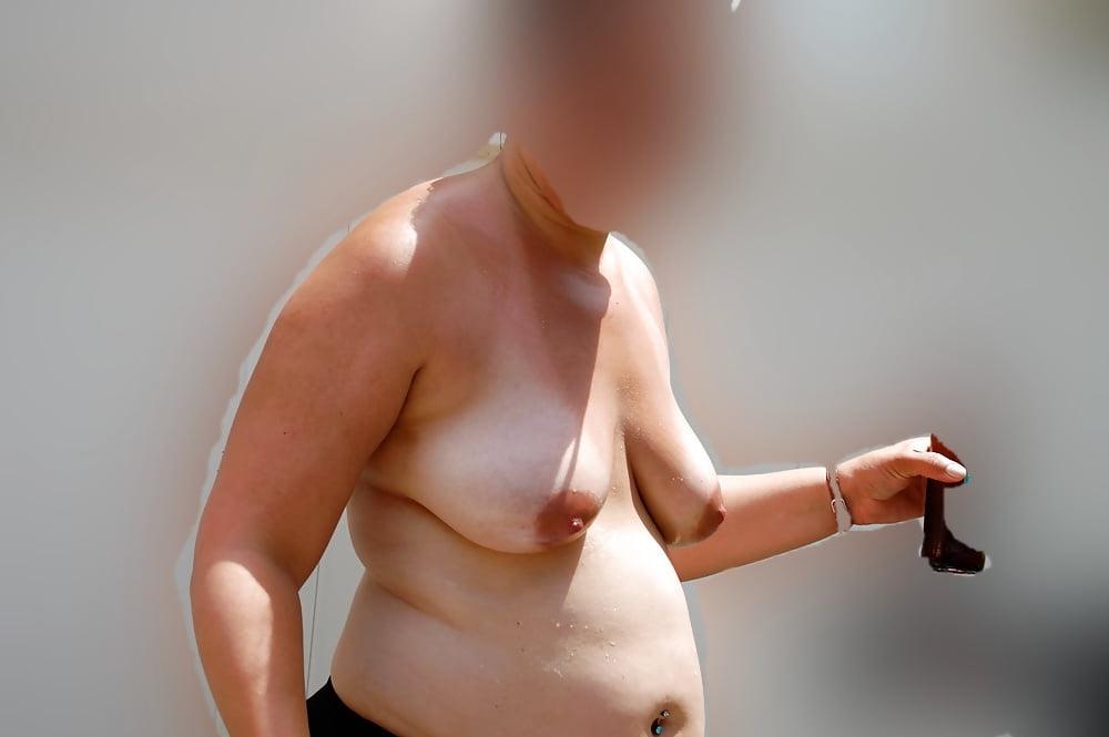25P wife with a very voluptuous body and very fuckable