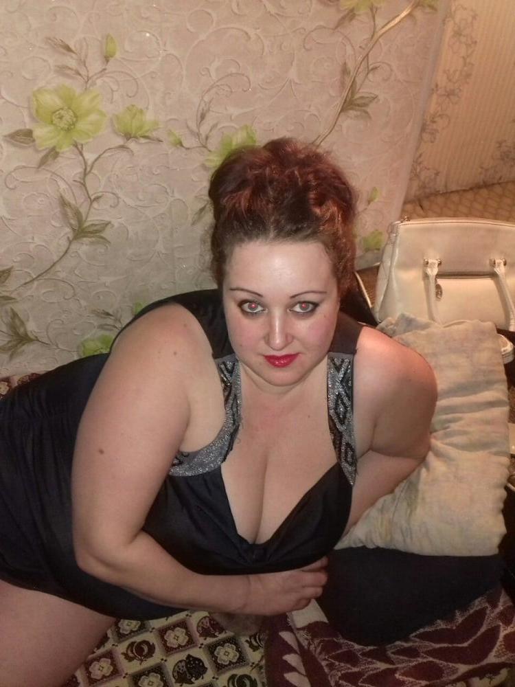 14P Fat clothes amateur