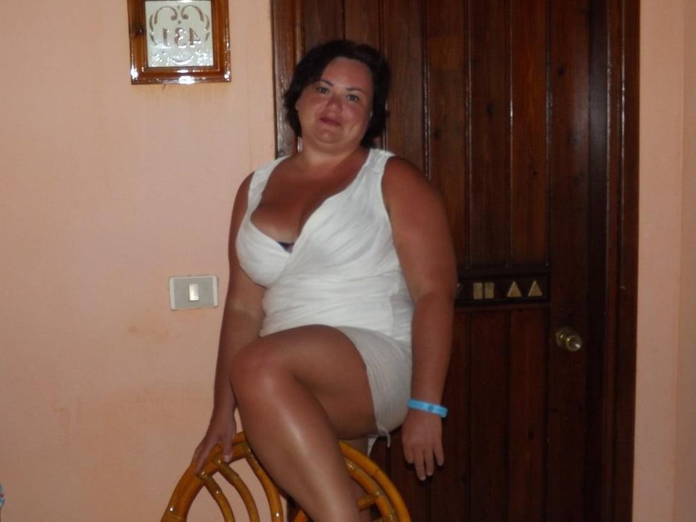14P Fat clothes amateur