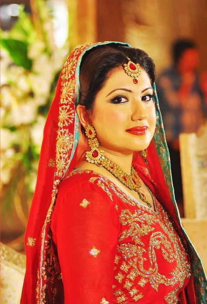 25P fat pakistan milf big boob exposed