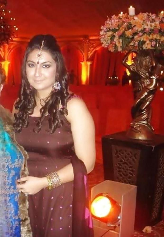 25P fat pakistan milf big boob exposed